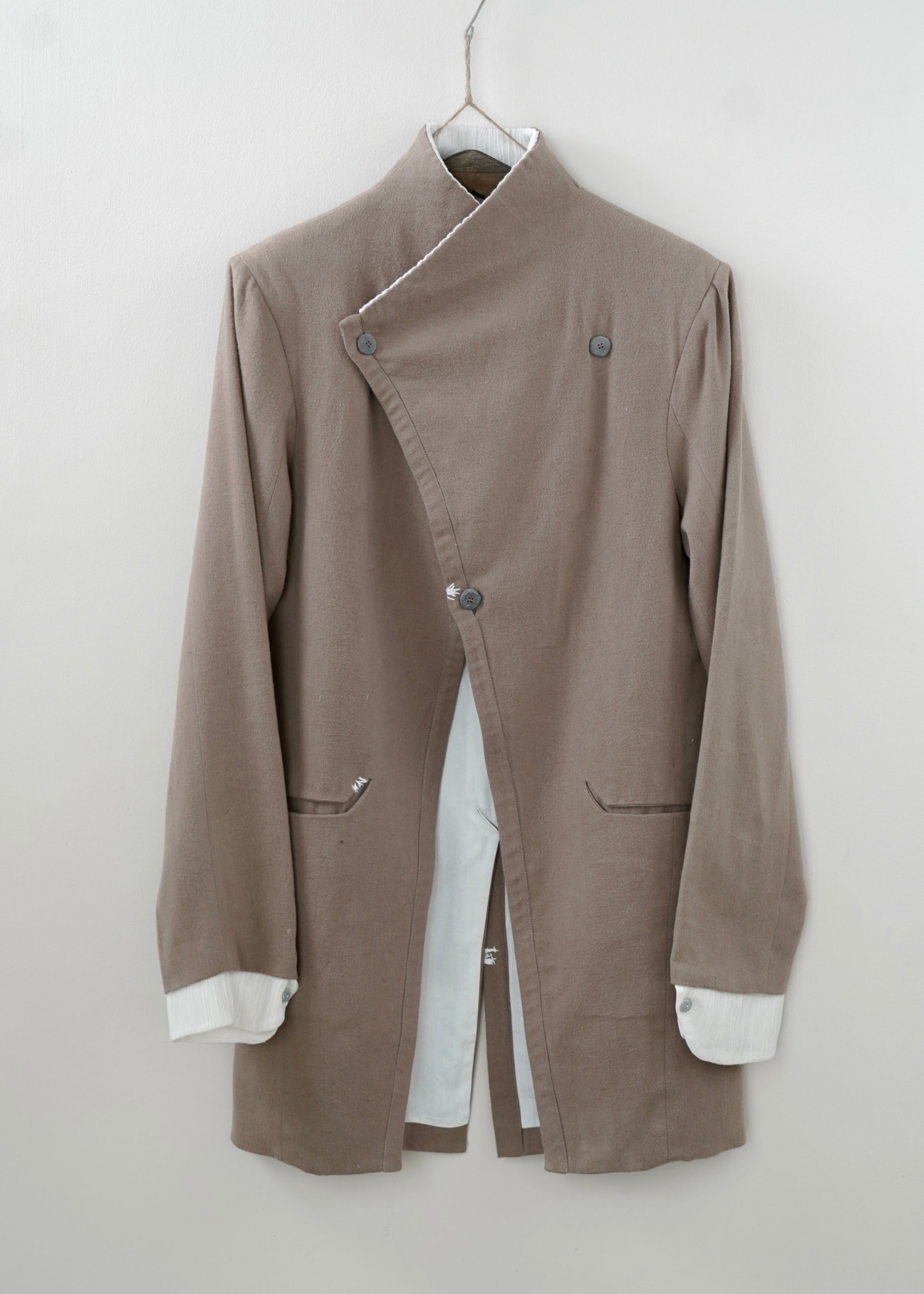 OVERLAY COAT