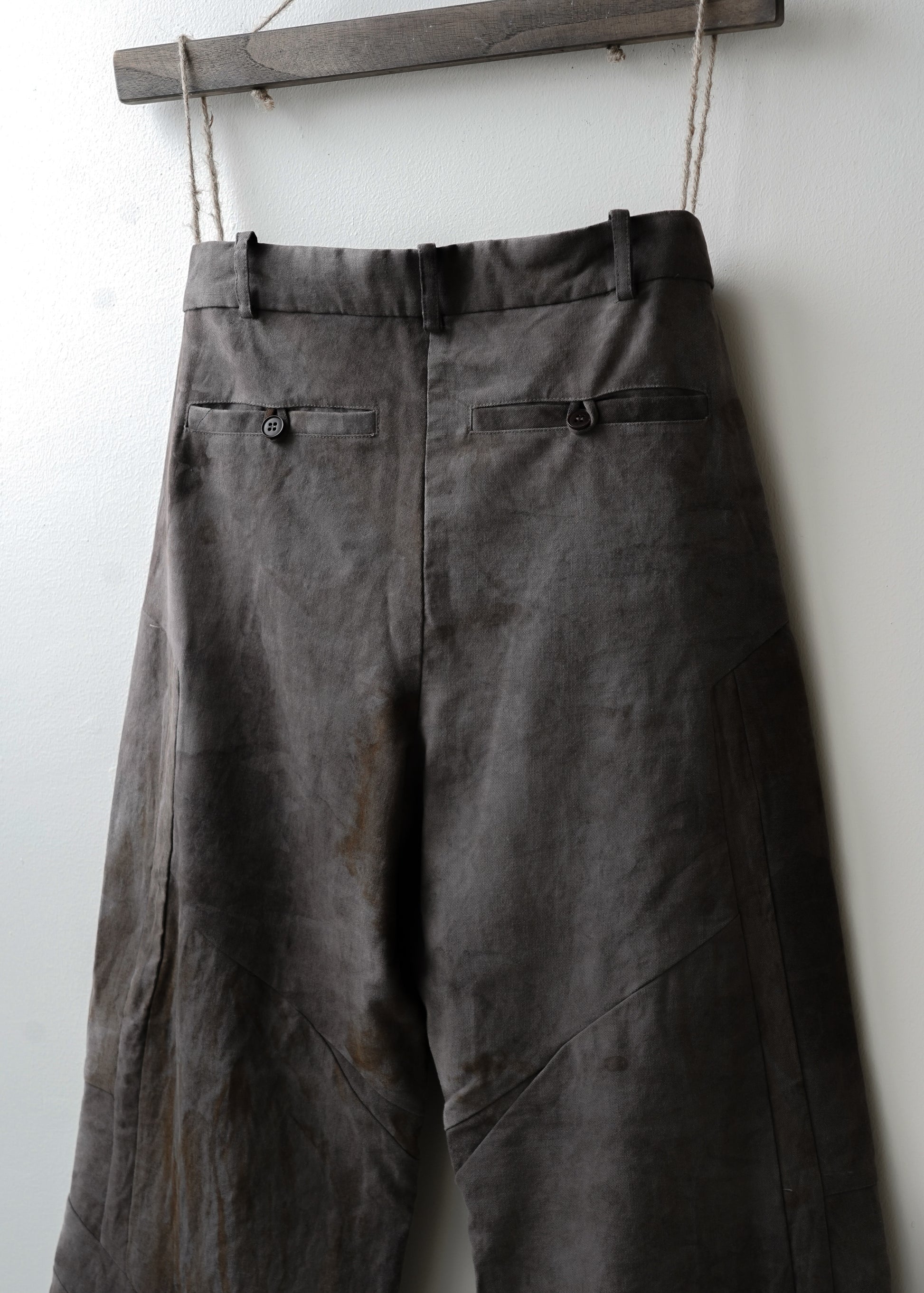 Cross Closure Pant